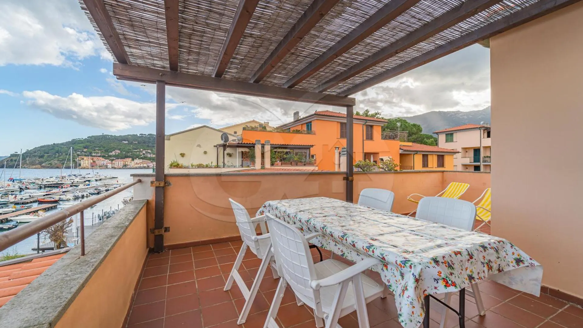Casa Bonavista Roof Terrace - Goelba Apartment Marciana Marina