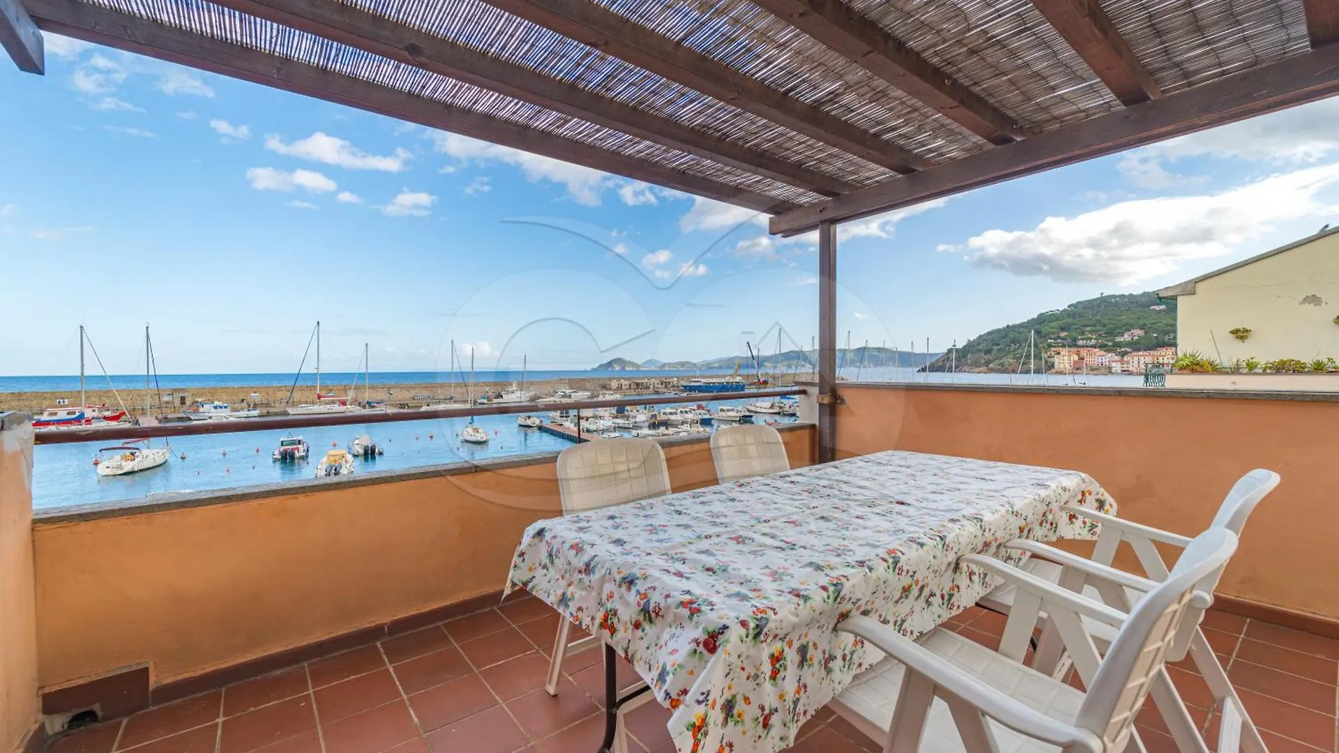 Casa Bonavista Roof Terrace - Goelba Apartment Marciana Marina